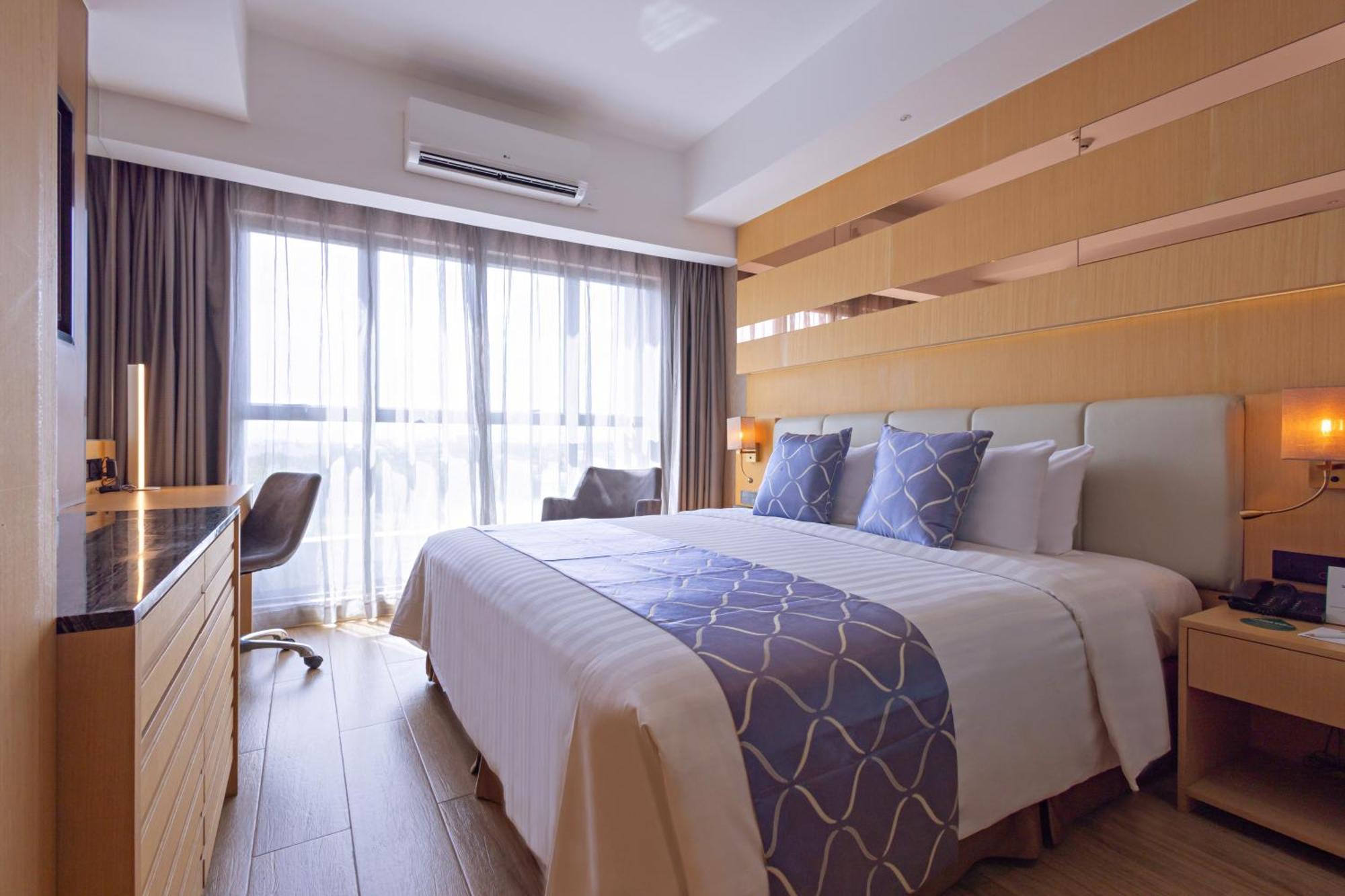 Best Western Plus Metro Clark Angeles Exteriör bild
